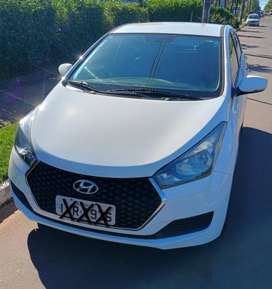 HYUNDAI HB20 1.0 COMFORT PLUS 12V FLEX 4P MANUAL HYUNDAI HB20 1.0 COMFORT PLUS 12V FLEX 4P MANUAL